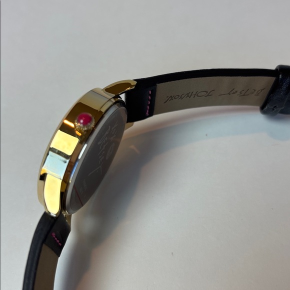 Betsey Johnson Black Cat With Bow Watch - Picture 3 of 5